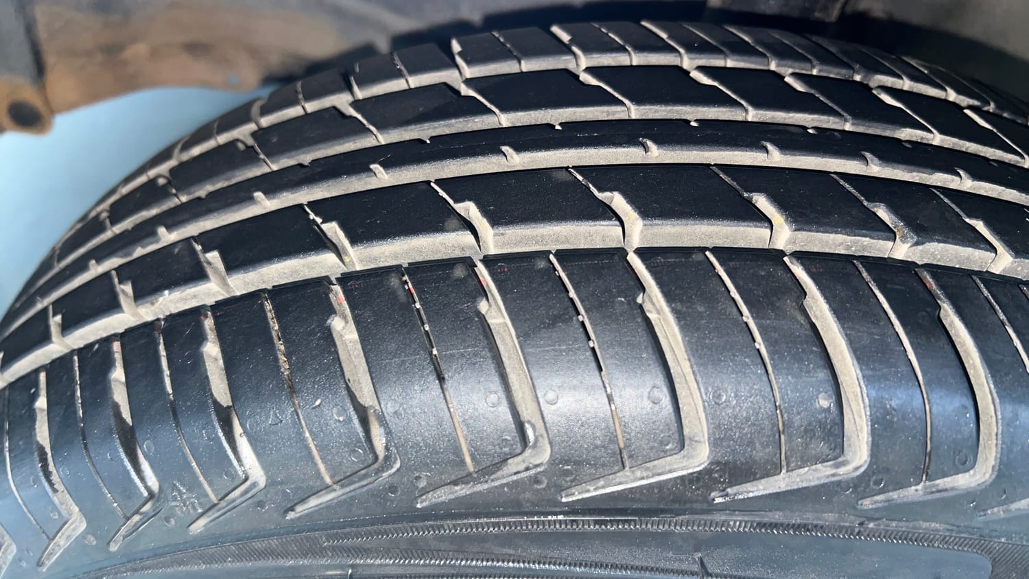 Used 2018 Maruti Suzuki Wagon R VXI Petrol Manual tyres LEFT FRONT TYRE TREAD VIEW