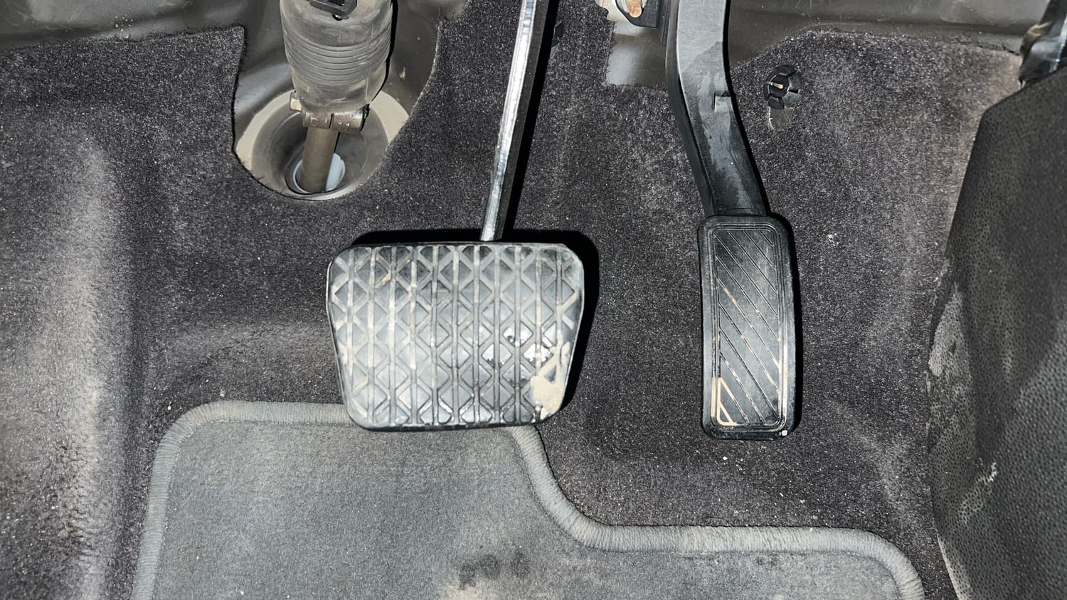 Used 2016 Ford EcoSport Titanium 1.5L Ti-VCT AT Petrol Automatic interior PEDALS VIEW