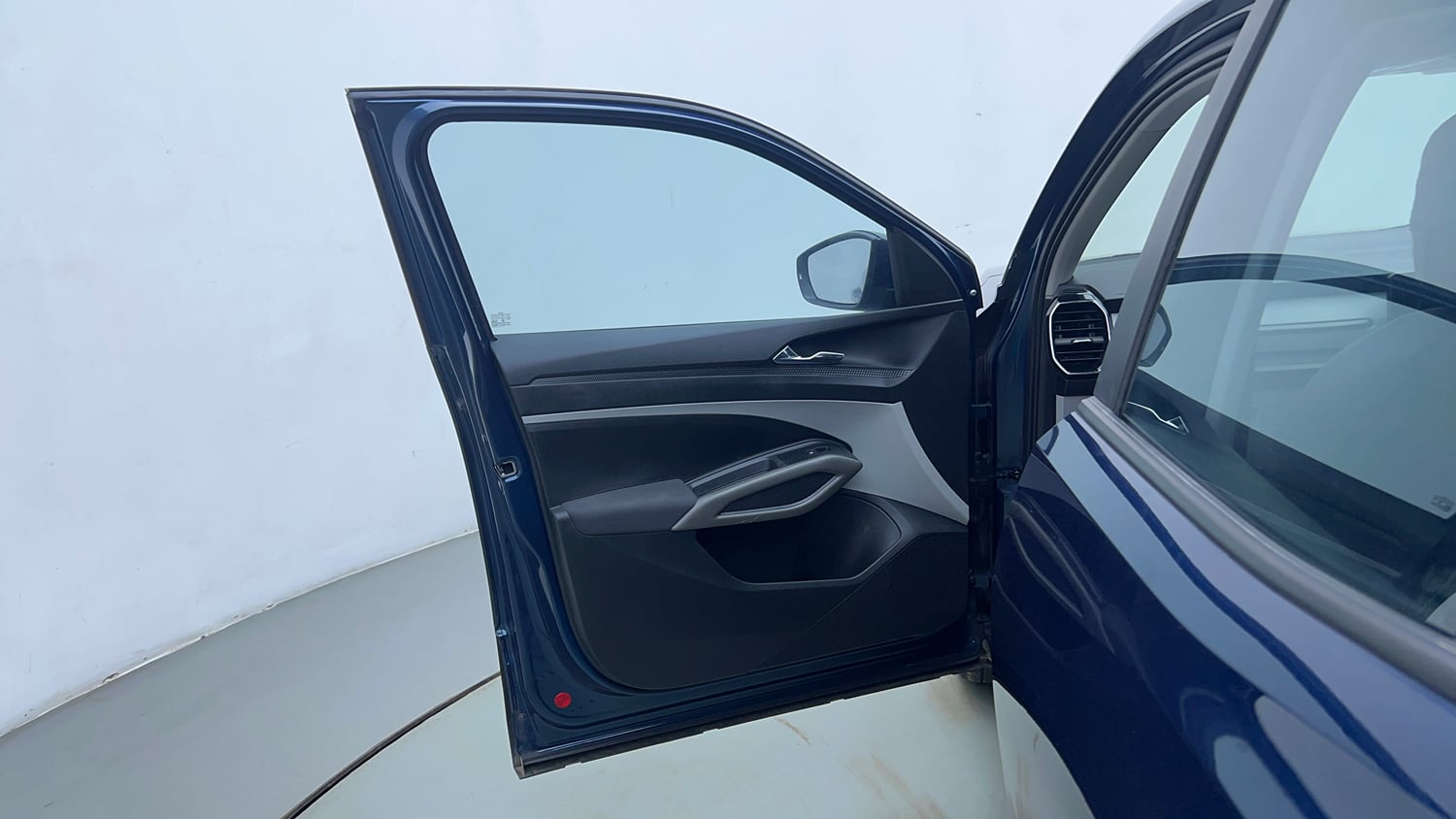 Used 2025 Skoda Kylaq Signature Plus 1.0 TSI MT (Lava Blue) Petrol Manual interior LEFT FRONT DOOR OPEN VIEW