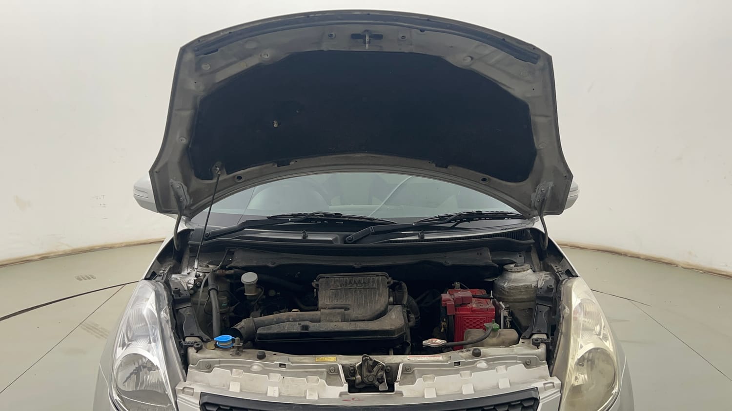 Used 2013 Maruti Suzuki Swift VXi Petrol Manual engine ENGINE & BONNET OPEN FRONT VIEW