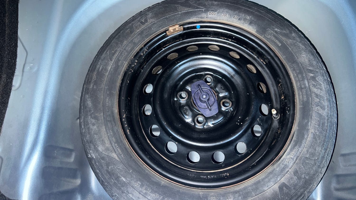 Used 2019 Maruti Suzuki Wagon R ZXi 1.2 AMT Petrol Automatic tyres SPARE TYRE VIEW