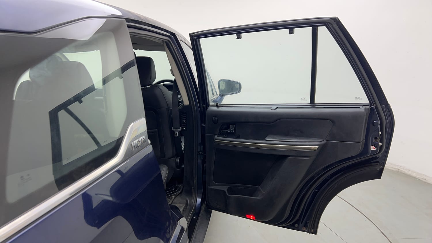 Used 2018 Tata Hexa XTA 4x2 7 STR Diesel Automatic interior RIGHT REAR DOOR OPEN VIEW