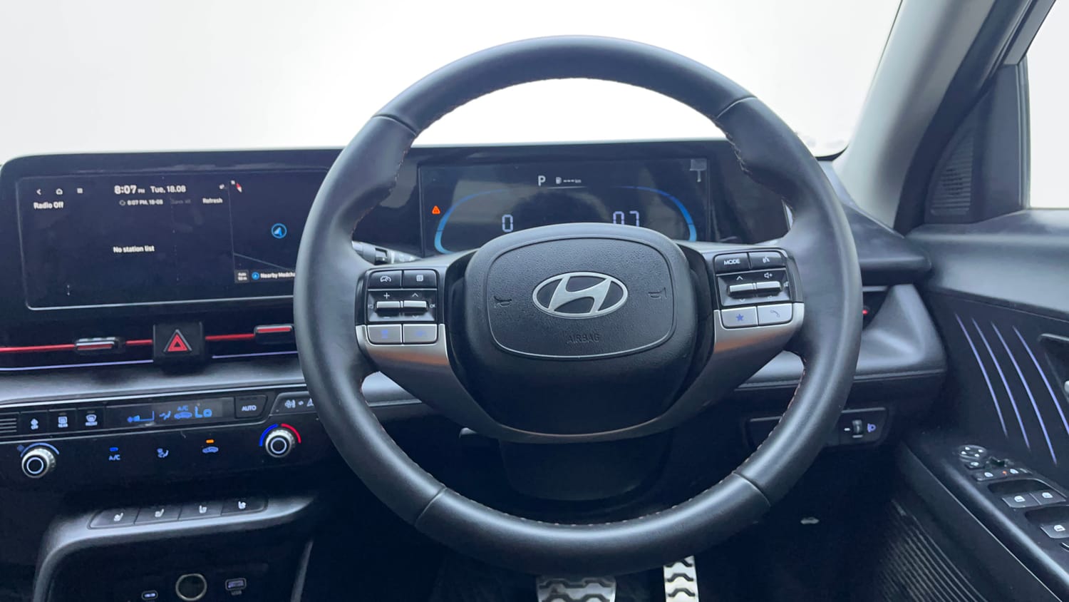 Used 2024 Hyundai Verna SX (O) 1.5 Turbo Petrol DCT Petrol Automatic interior STEERING VIEW