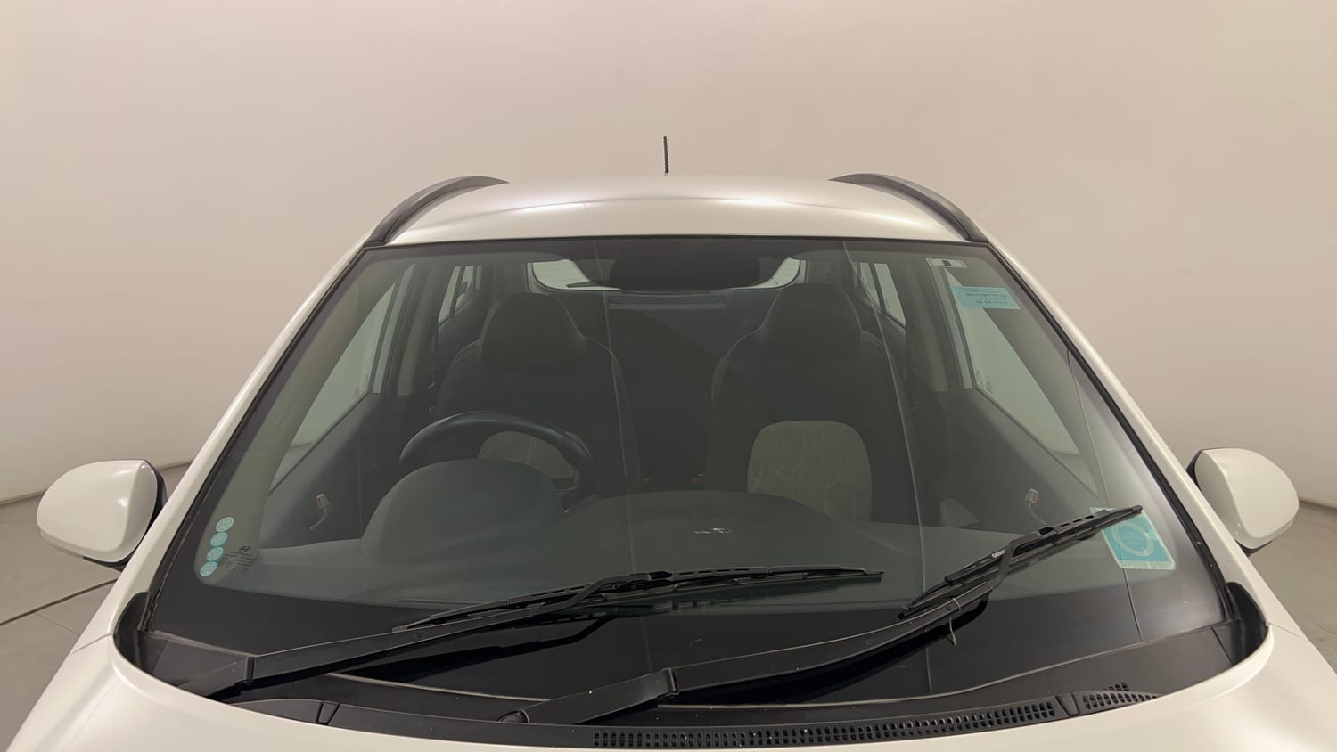 Used 2014 Hyundai Grand i10 Asta AT 1.2 Kappa VTVT Petrol Automatic exterior FRONT WINDSHIELD VIEW