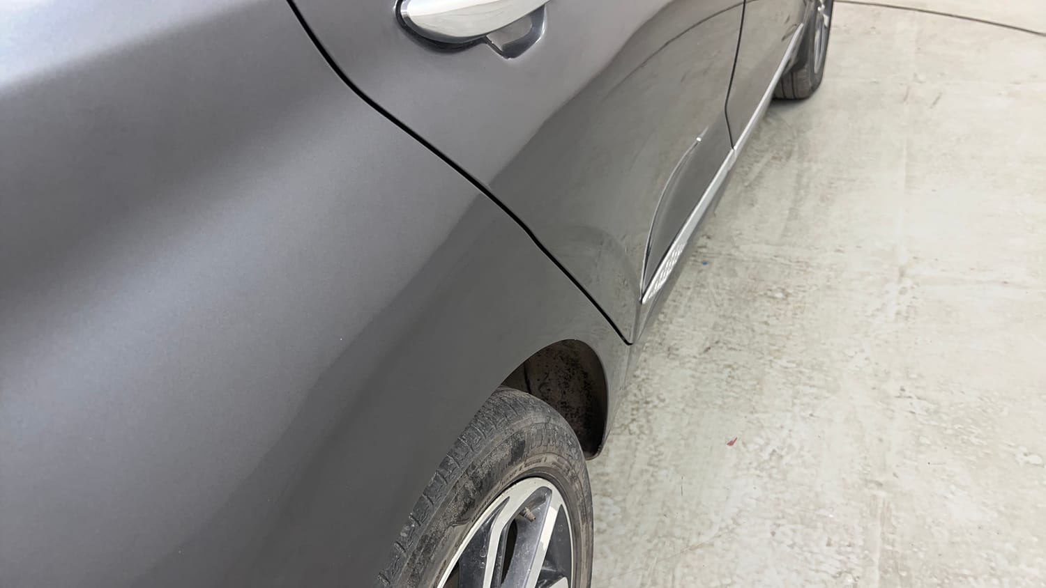 Used 2021 Hyundai Grand i10 Nios Sportz AMT 1.2 Kappa VTVT Petrol Automatic dents MINOR SCRATCH