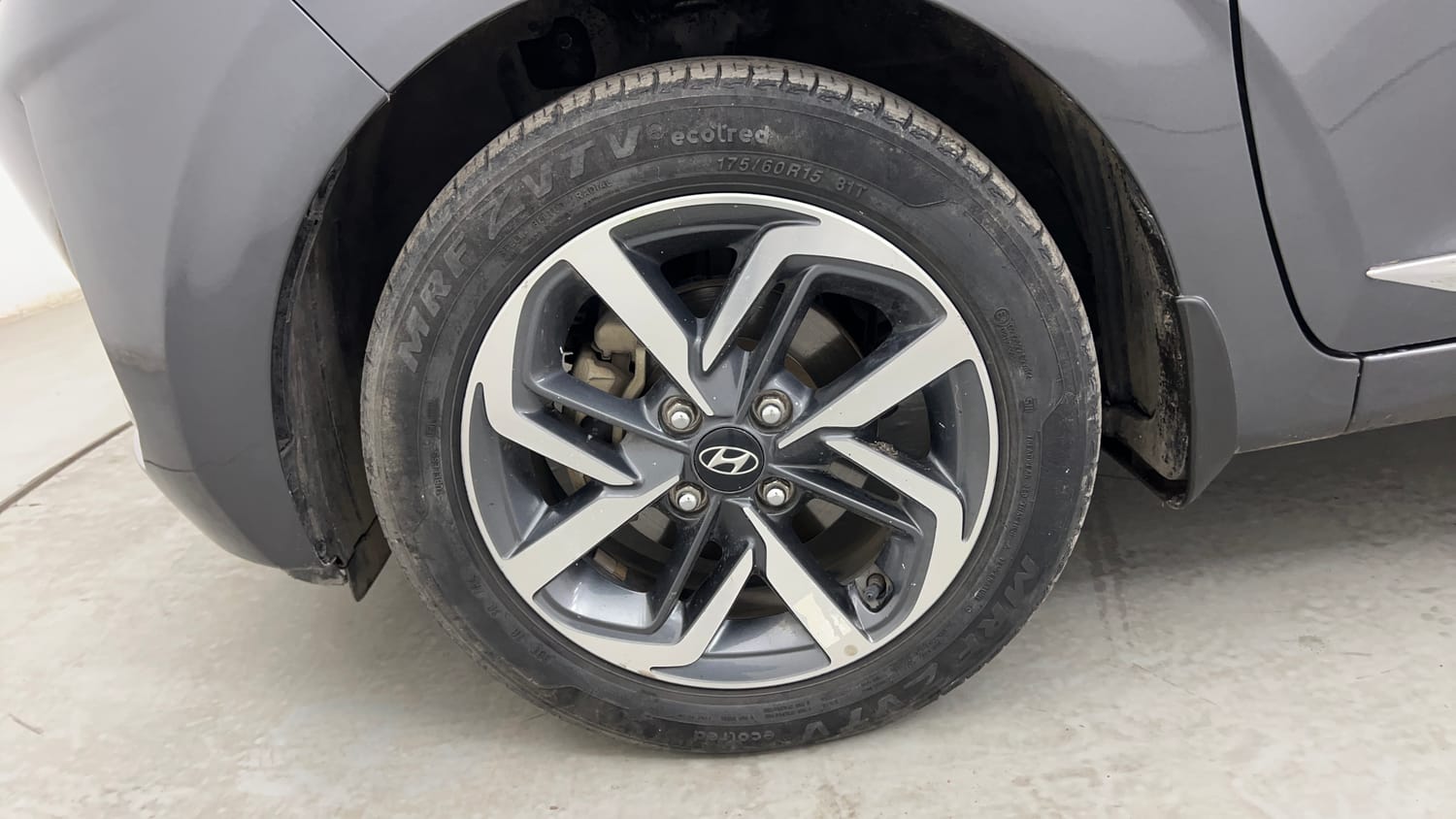 Used 2021 Hyundai Grand i10 Nios Sportz AMT 1.2 Kappa VTVT Petrol Automatic tyres LEFT FRONT TYRE RIM VIEW