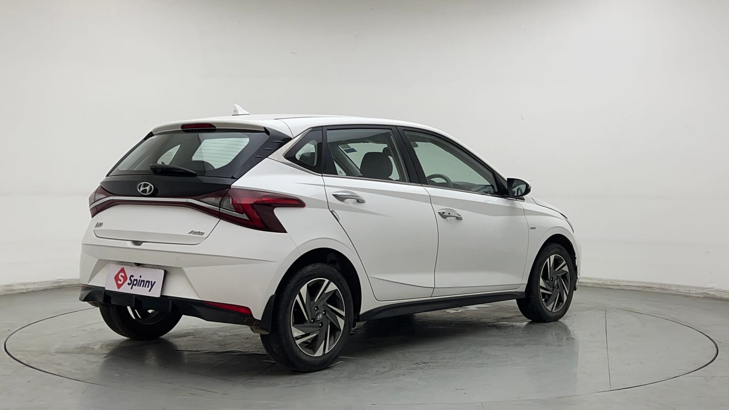 Used 2023 Hyundai i20 Asta (O) 1.2 IVT Petrol Automatic exterior RIGHT REAR CORNER VIEW