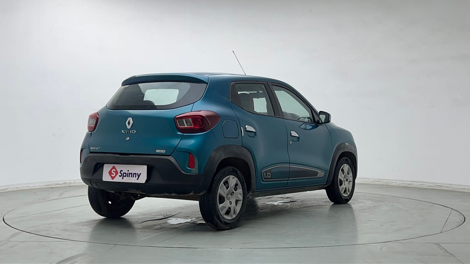 Used 2021 Renault Kwid RXT 1.0 AMT (O) Petrol Automatic exterior RIGHT REAR CORNER VIEW