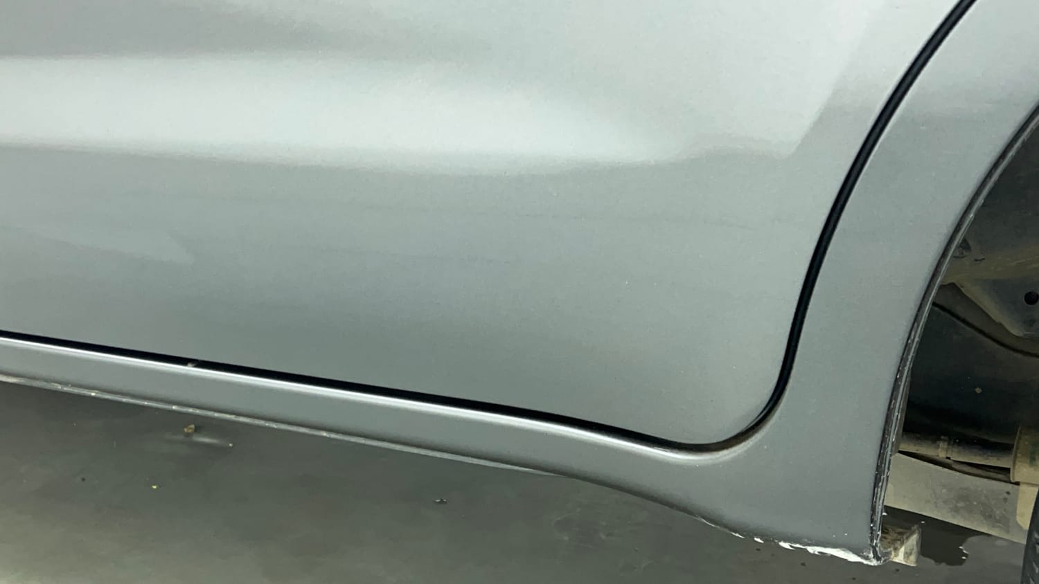 Used 2022 Toyota Innova Crysta GX 2.7 AT 7 STR Petrol Automatic dents MINOR SCRATCH