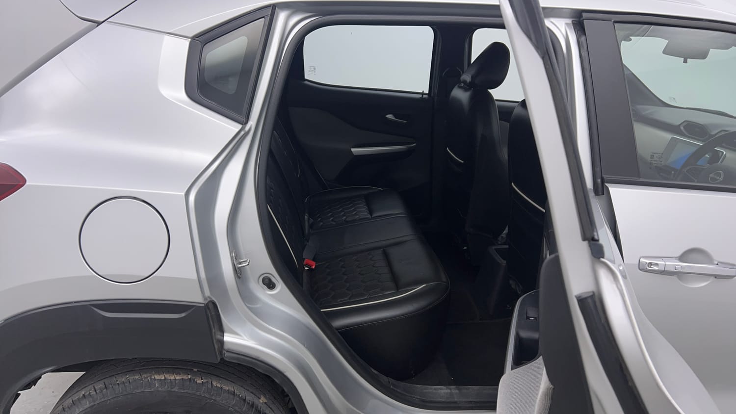 Used 2023 Nissan Magnite XV Petrol Manual interior RIGHT SIDE REAR DOOR CABIN VIEW