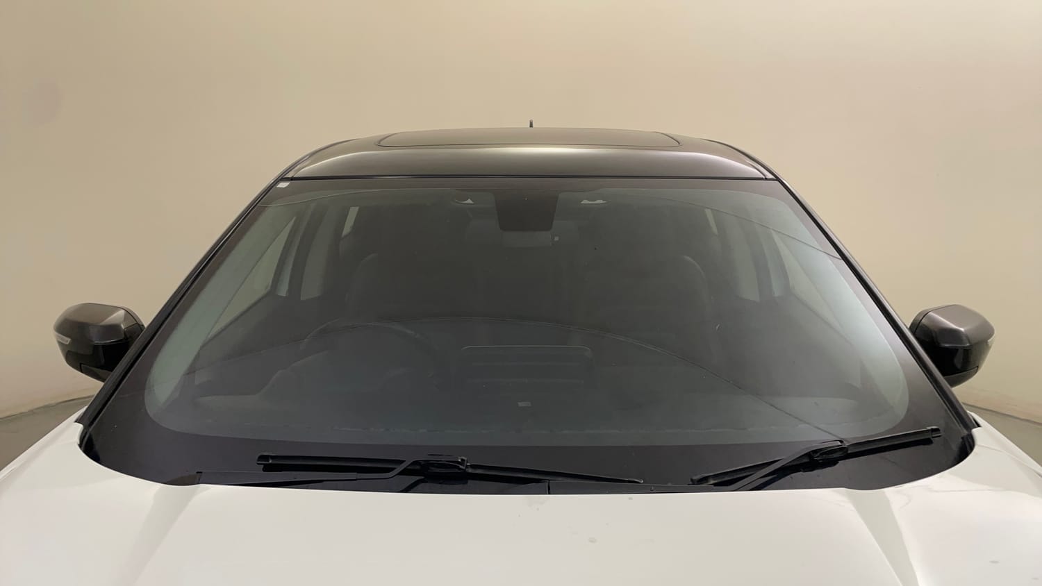 Used 2022 Tata Harrier XZA Plus Dual Tone Diesel Automatic exterior FRONT WINDSHIELD VIEW