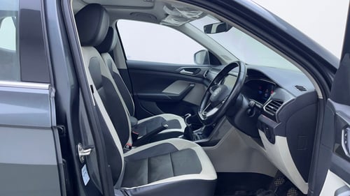 Used 2023 Volkswagen Taigun Topline 1.0 TSI MT Petrol Manual interior RIGHT SIDE FRONT DOOR CABIN VIEW