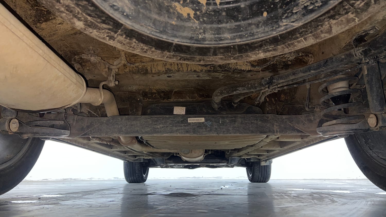 Used 2023 MG Motors Hector Plus Savvy Pro 1.5 Turbo Petrol CVT 6 STR Petrol Automatic extra REAR UNDERBODY VIEW (TAKEN FROM REAR)