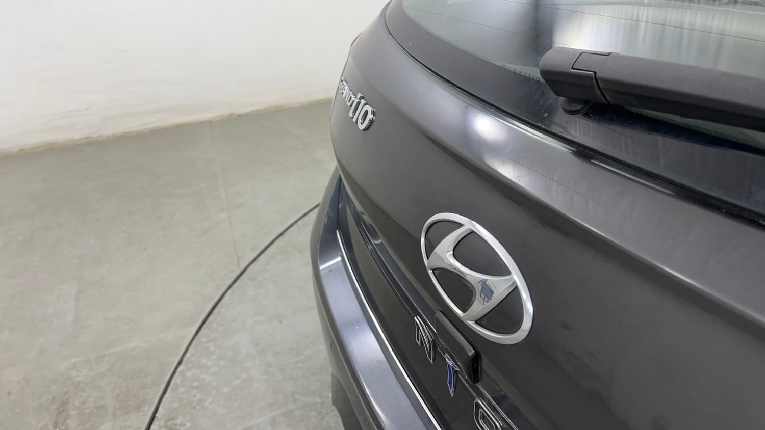Used 2021 Hyundai Grand i10 Nios Sportz AMT 1.2 Kappa VTVT Petrol Automatic dents MINOR SCRATCH