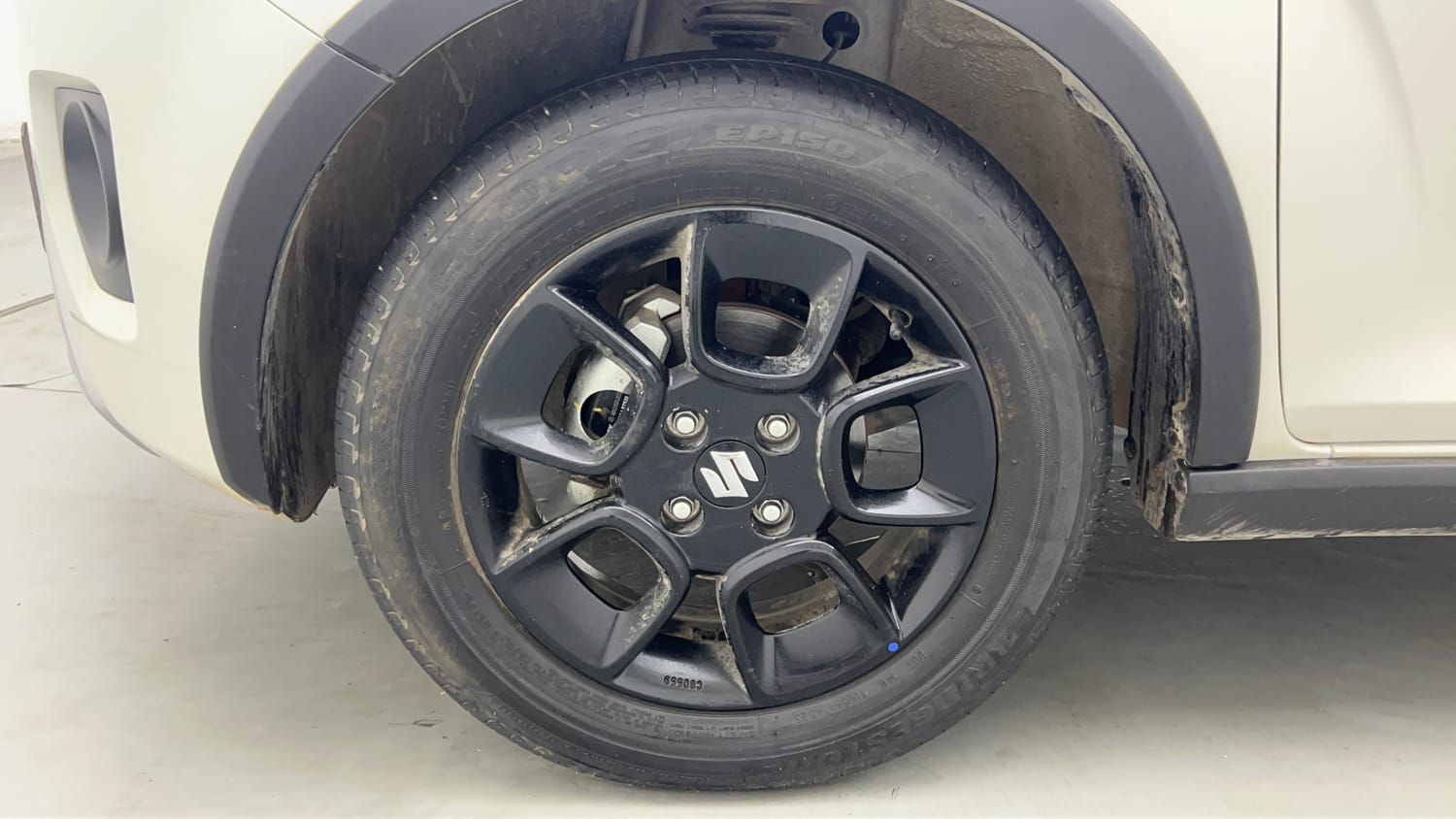 Used 2025 Maruti Suzuki Ignis Alpha 1.2 AMT Petrol Automatic tyres LEFT FRONT TYRE RIM VIEW