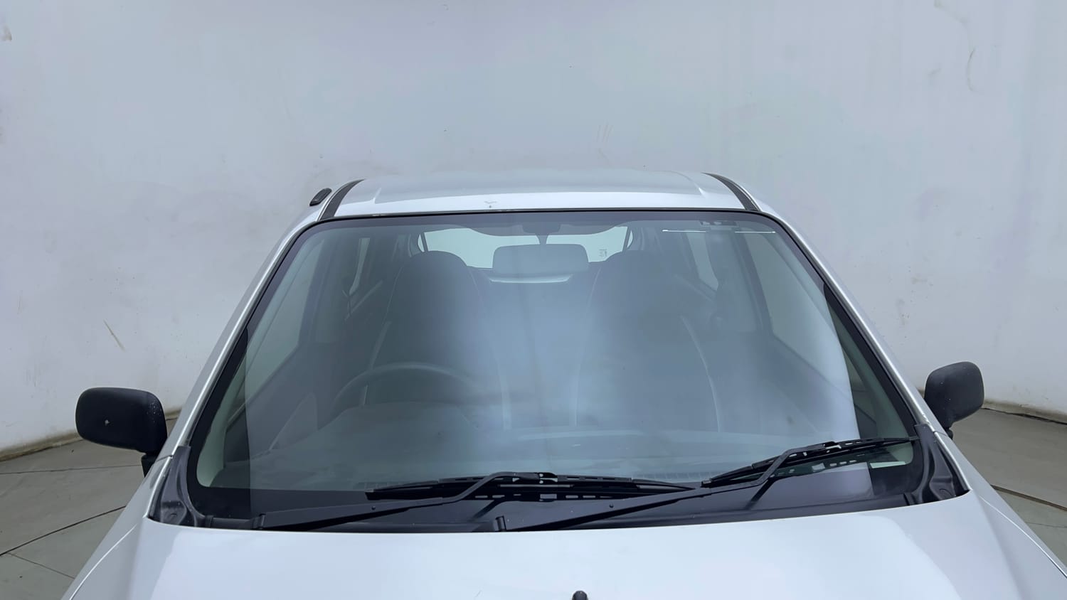 Used 2021 Maruti Suzuki Alto 800 LXi Petrol Manual exterior FRONT WINDSHIELD VIEW