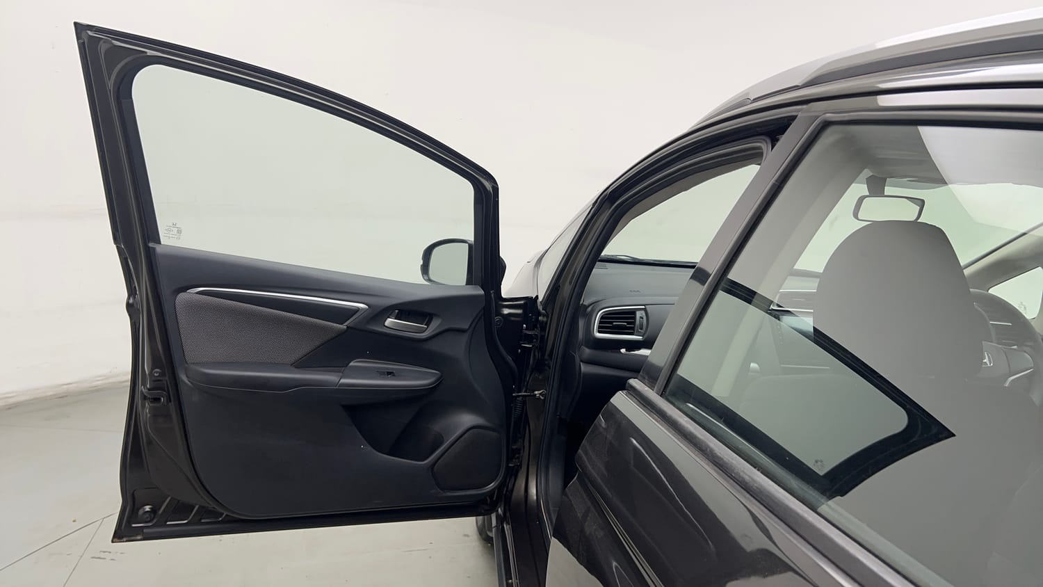 Used 2018 Honda WR-V VX MT Petrol Petrol Manual interior LEFT FRONT DOOR OPEN VIEW