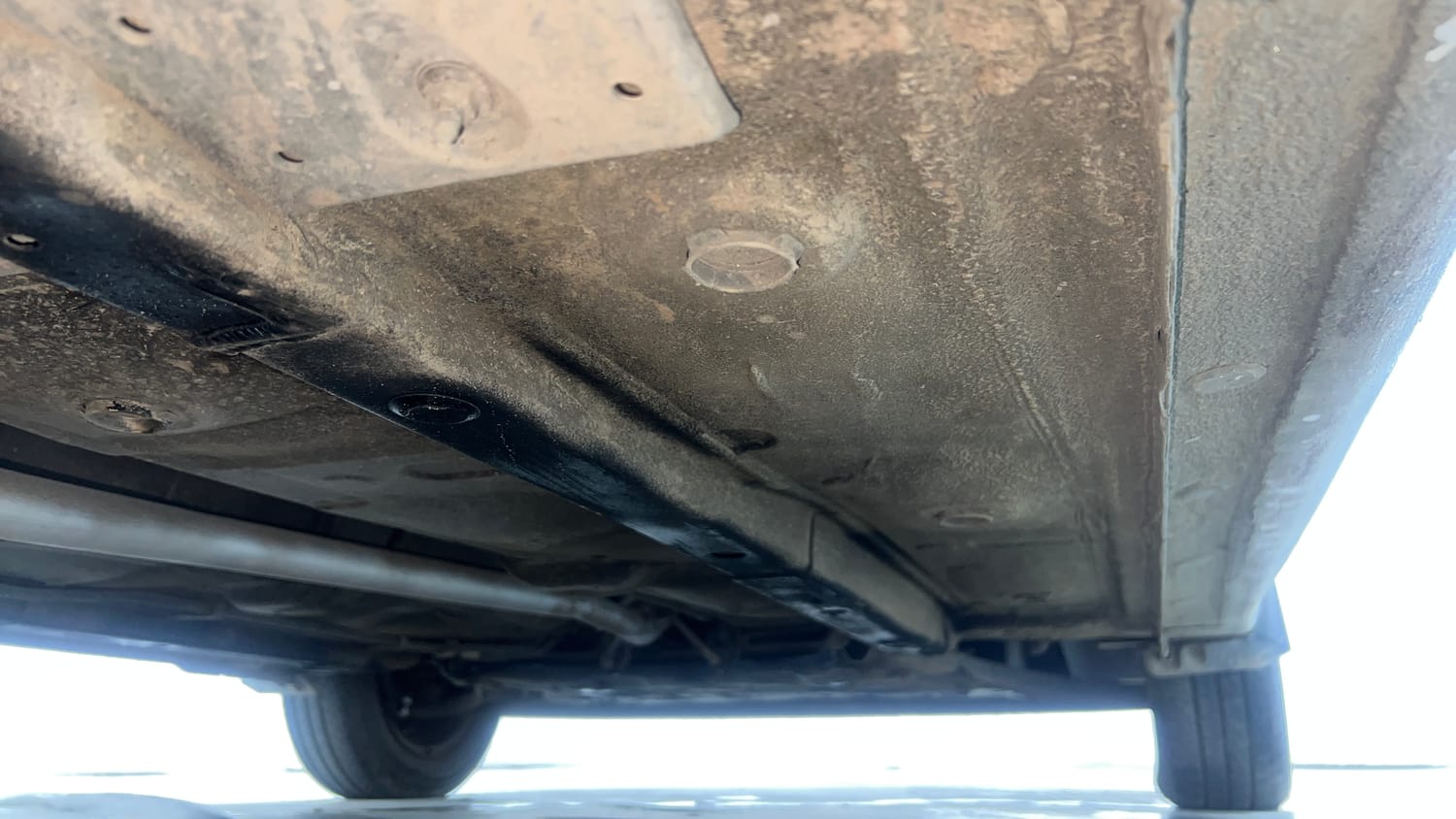 Used 2019 Hyundai Santro Asta Petrol Manual extra REAR RIGHT UNDERBODY VIEW