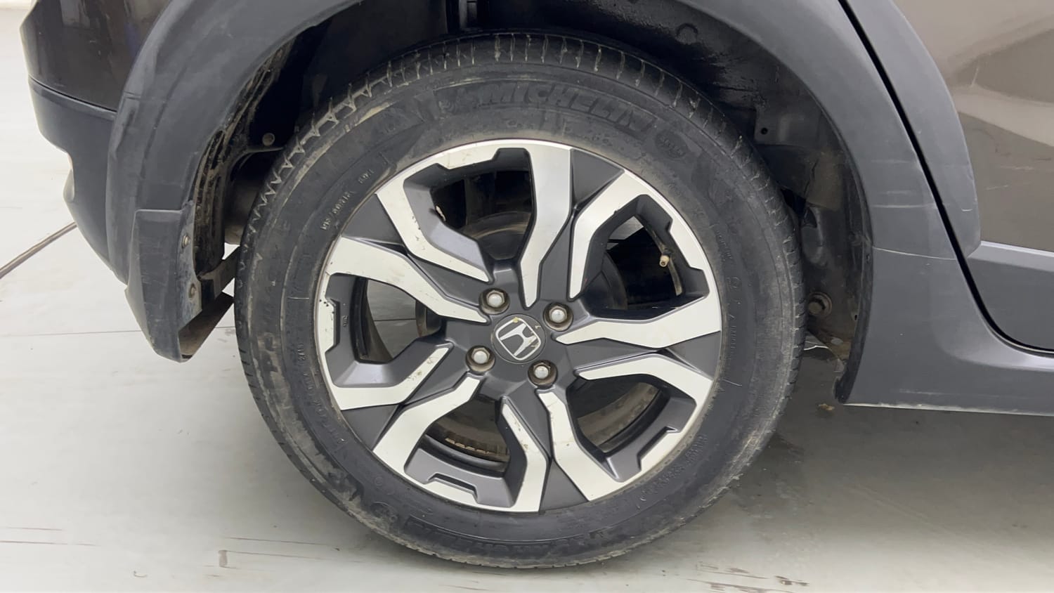 Used 2018 Honda WR-V VX MT Petrol Petrol Manual tyres RIGHT REAR TYRE RIM VIEW