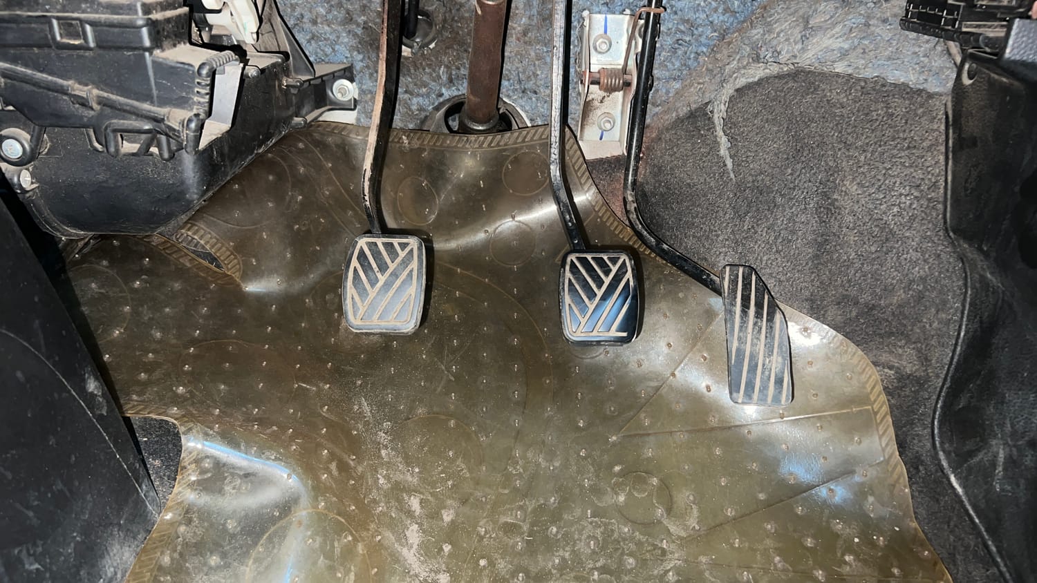 Used 2016 Maruti Suzuki Wagon R LXI CNG Cng Manual interior PEDALS VIEW