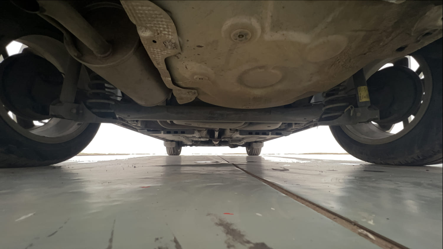 Used 2014 Volkswagen Polo Trendline 1.2L (P) Petrol Manual extra REAR UNDERBODY VIEW (TAKEN FROM REAR)