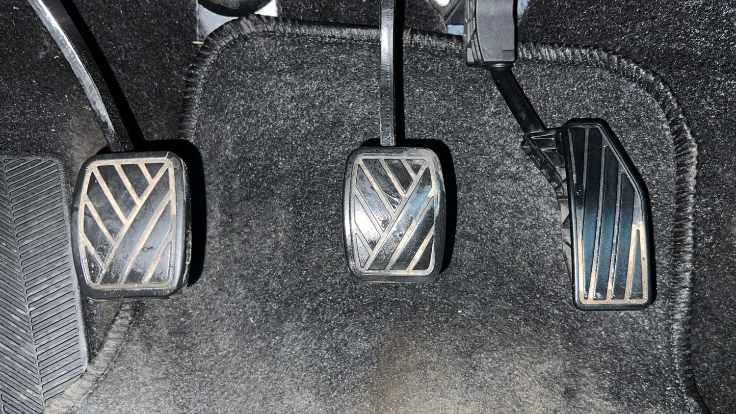 Used 2021 Maruti Suzuki Baleno Delta Petrol Manual interior PEDALS VIEW
