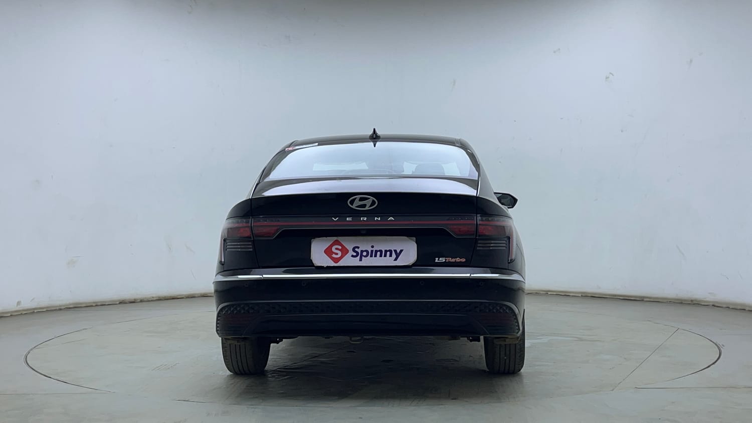 Used 2024 Hyundai Verna SX (O) 1.5 Turbo Petrol DCT Petrol Automatic exterior BACK VIEW