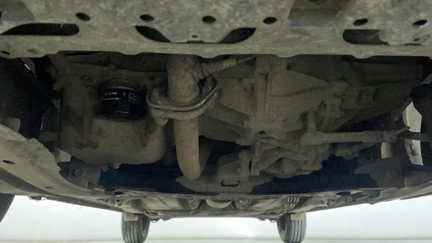 Used 2018 Maruti Suzuki Baleno Delta 1.2 Petrol Manual extra FRONT LEFT UNDERBODY VIEW
