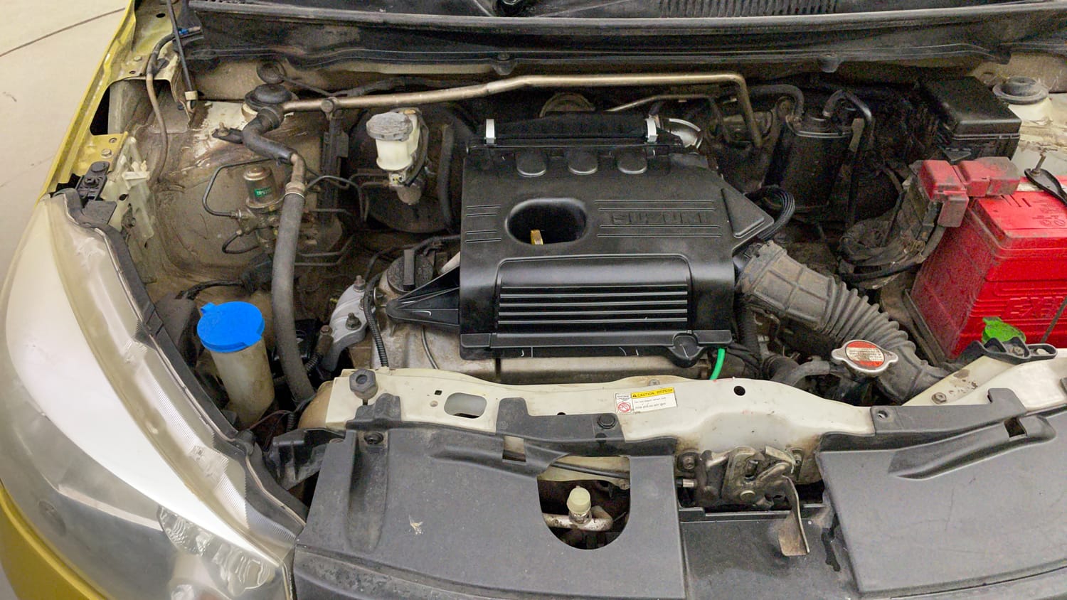 Used 2014 Maruti Suzuki Celerio VXi AMT Petrol Automatic engine ENGINE RIGHT SIDE VIEW