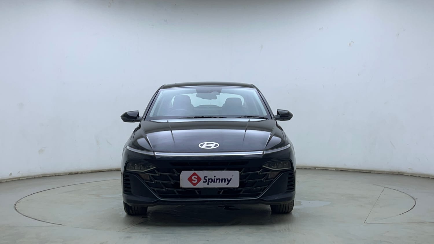 Used 2024 Hyundai Verna SX (O) 1.5 Turbo Petrol DCT Petrol Automatic exterior FRONT VIEW