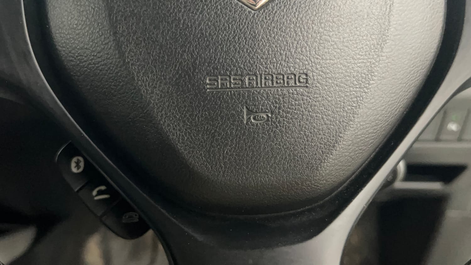 Used 2018 Maruti Suzuki Baleno Delta 1.2 Petrol Manual top_features Airbags