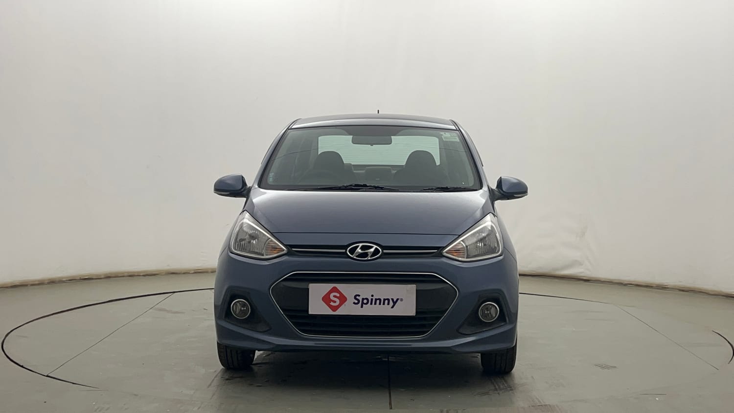 Used 2015 Hyundai Xcent S 1.2 Petrol Manual exterior FRONT VIEW