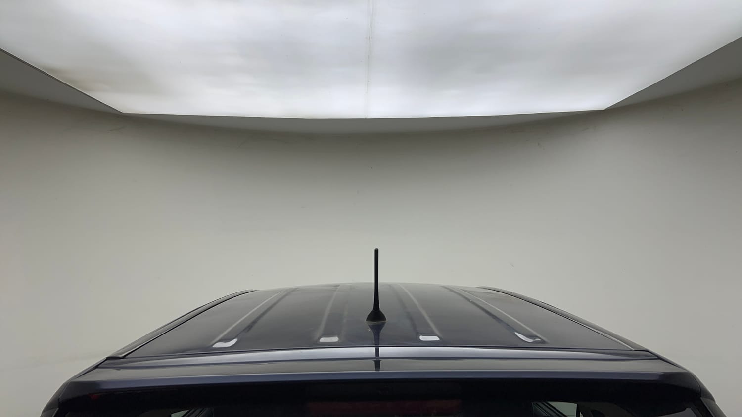 Used 2018 Tata Hexa XTA 4x2 7 STR Diesel Automatic exterior EXTERIOR ROOF VIEW
