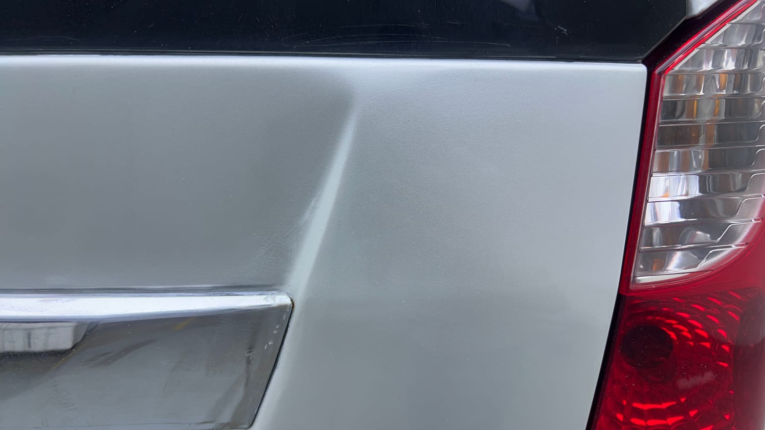 Used 2016 Maruti Suzuki Wagon R LXI CNG Cng Manual dents MINOR DENT