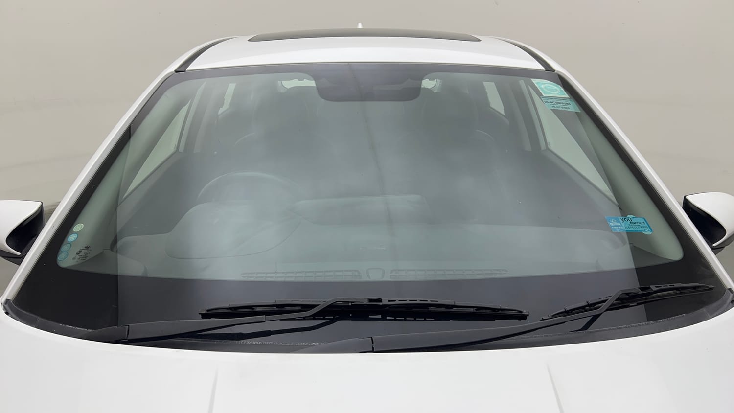 Used 2023 Hyundai i20 Asta (O) 1.2 IVT Petrol Automatic exterior FRONT WINDSHIELD VIEW