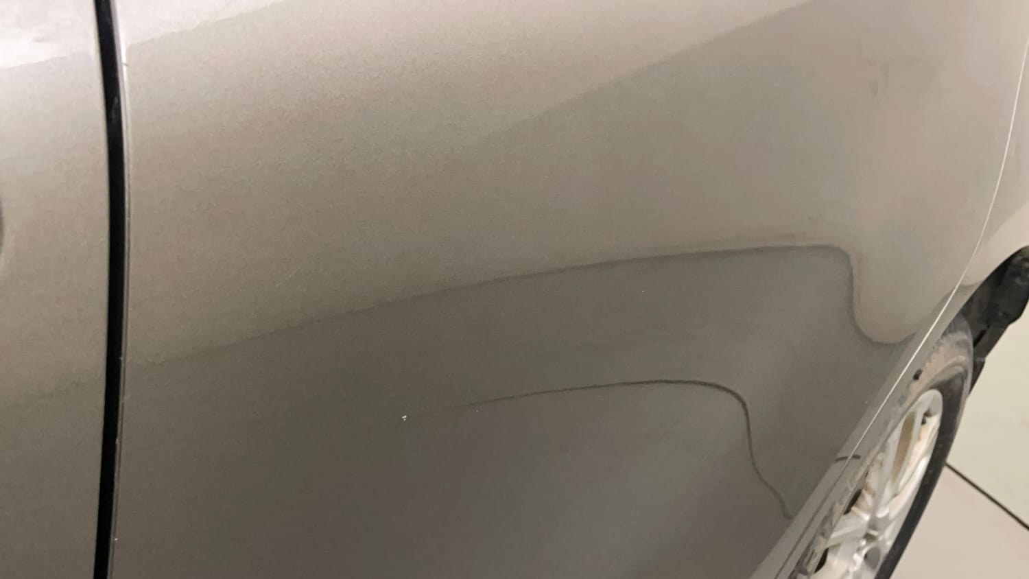 Used 2023 Maruti Suzuki Swift ZXi AMT Petrol Automatic dents MINOR SCRATCH