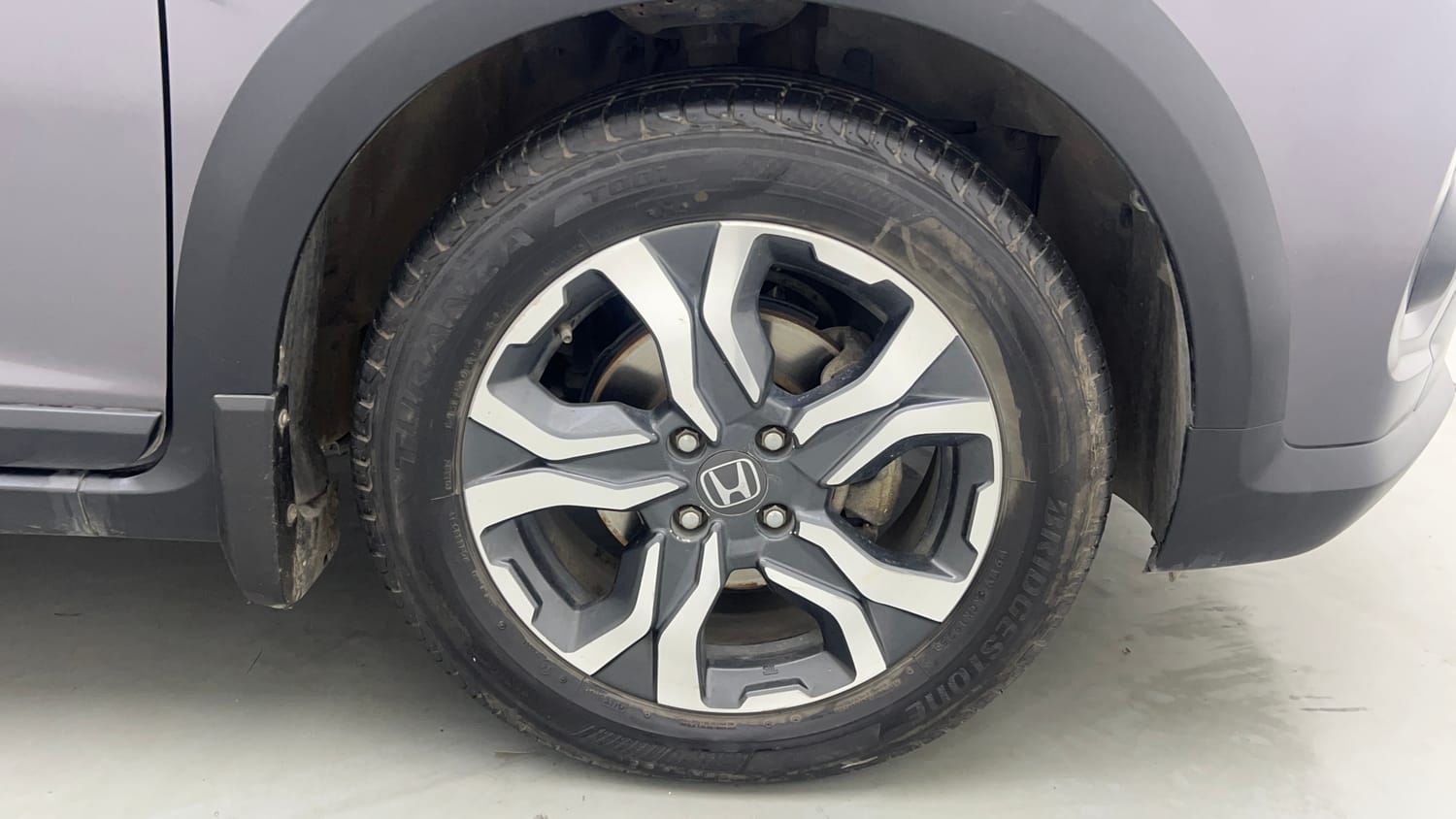 Used 2019 Honda WR-V S MT Petrol Petrol Manual tyres RIGHT FRONT TYRE RIM VIEW