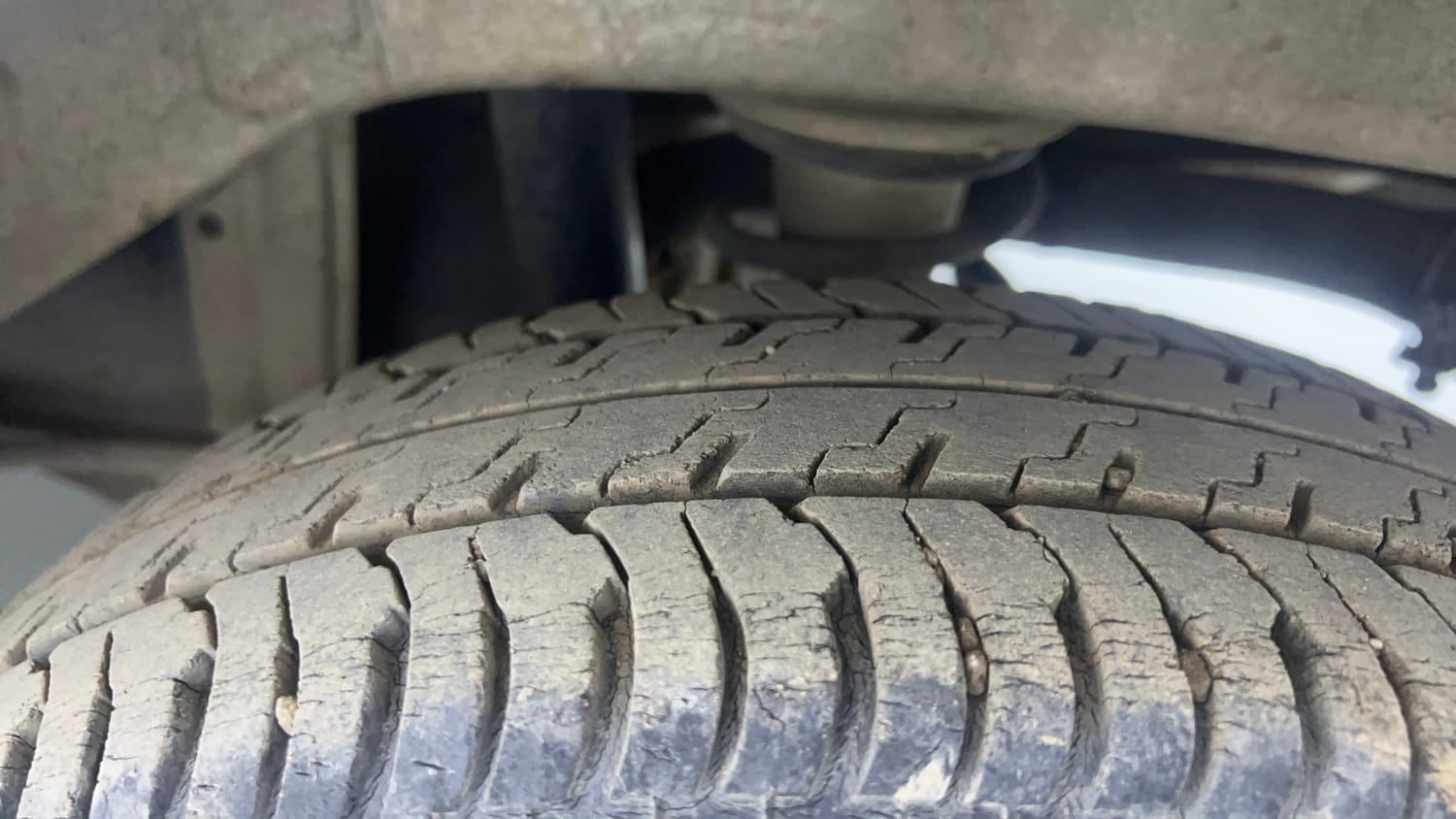 Used 2018 Maruti Suzuki Alto K10 VXi Petrol Manual tyres LEFT REAR TYRE TREAD VIEW