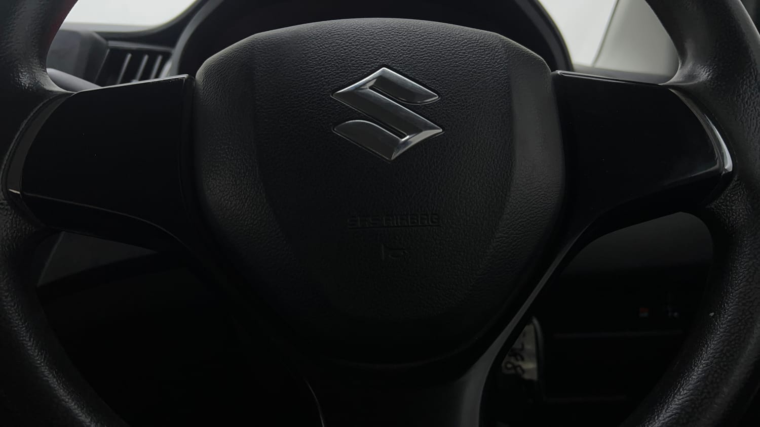 Used 2021 Maruti Suzuki Baleno Sigma Petrol Manual top_features Airbags