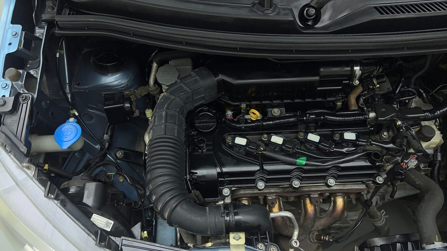 Used 2019 Maruti Suzuki Wagon R ZXi 1.2 AMT Petrol Automatic engine ENGINE RIGHT SIDE VIEW