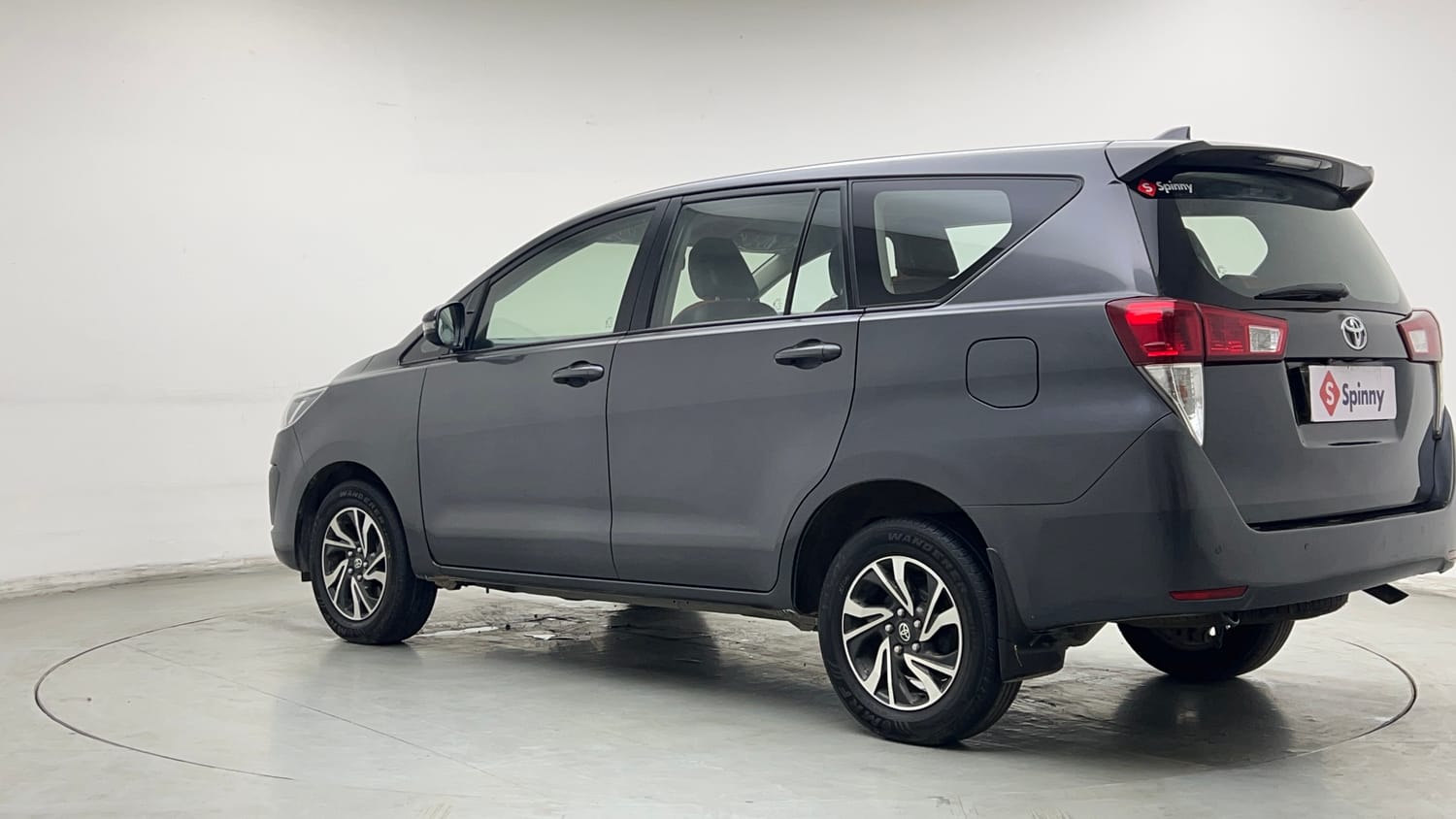 Used 2022 Toyota Innova Crysta GX 2.7 AT 7 STR Petrol Automatic exterior LEFT REAR CORNER VIEW