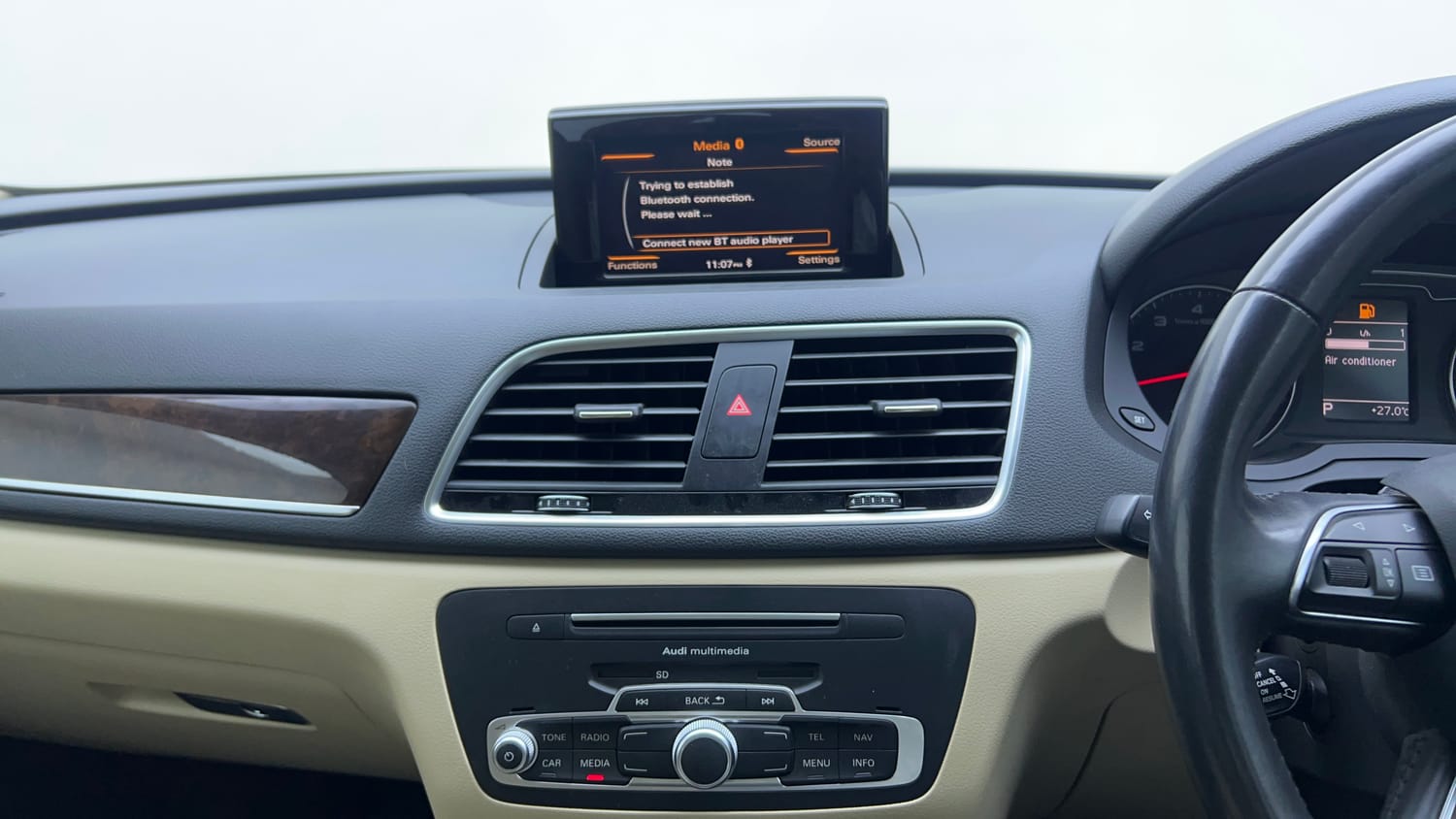 Used 2019 Audi Q3 30 TFSI Premium Petrol Automatic interior MUSIC SYSTEM & AC CONTROL VIEW