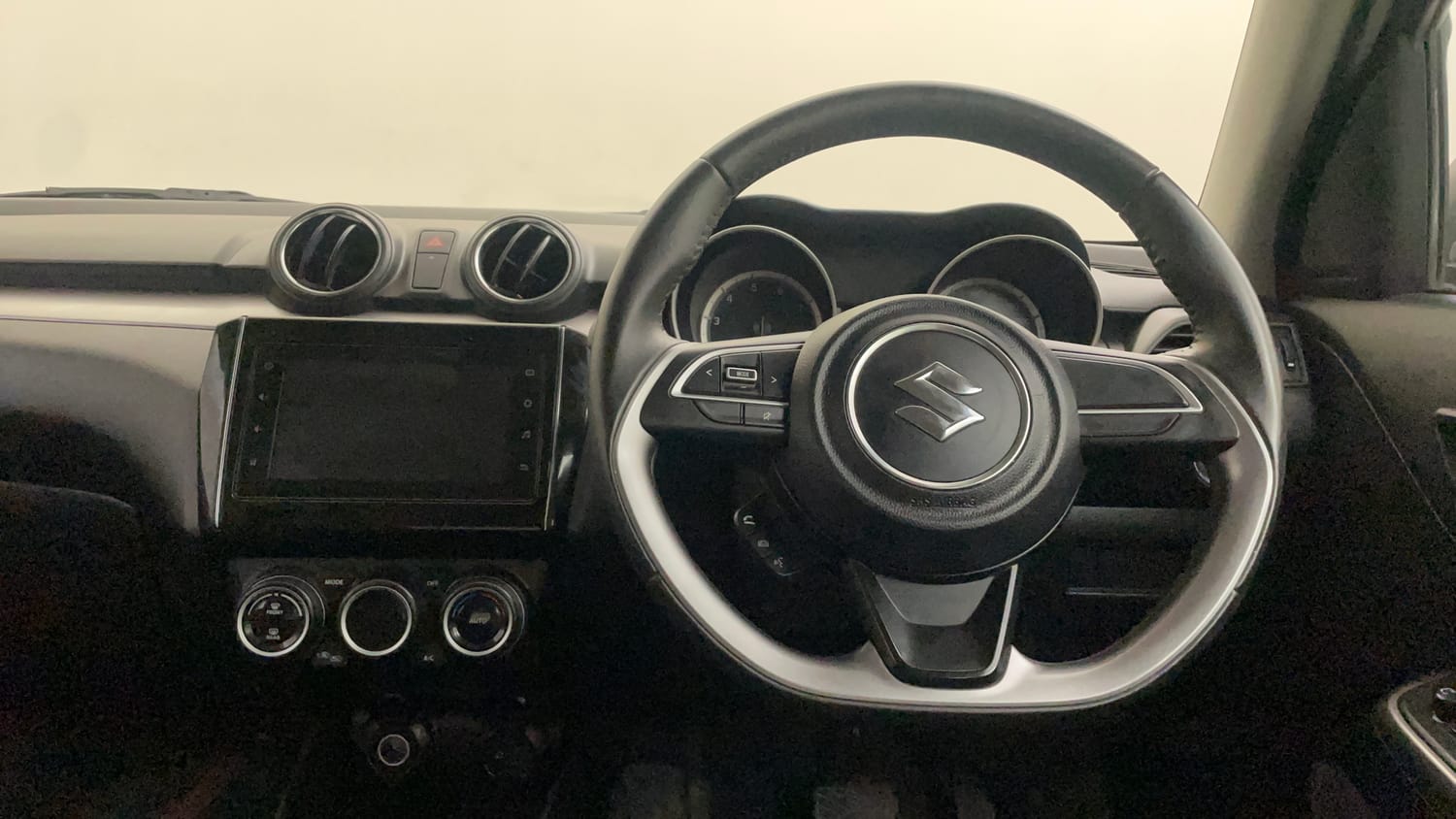 Used 2023 Maruti Suzuki Swift ZXi AMT Petrol Automatic interior STEERING VIEW