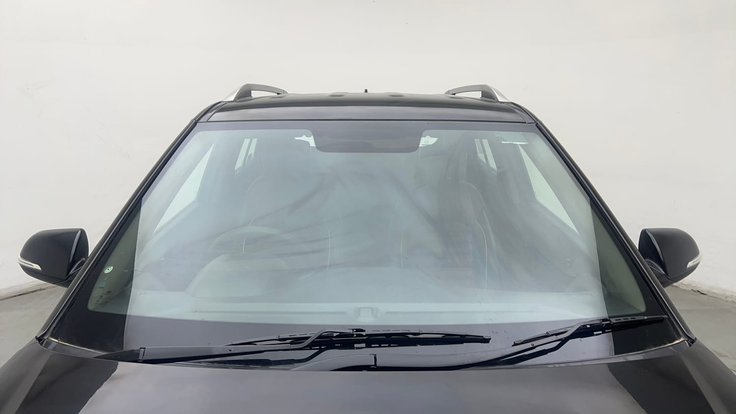 Used 2018 Hyundai Creta SX Plus 1.6 AT Petrol Petrol Automatic exterior FRONT WINDSHIELD VIEW
