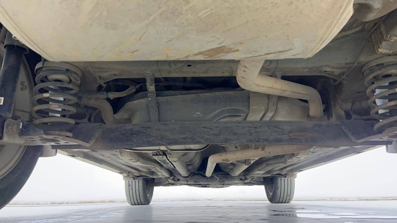 Used 2018 Hyundai Creta SX 1.6 CRDI (O) Diesel Manual extra REAR UNDERBODY VIEW (TAKEN FROM REAR)