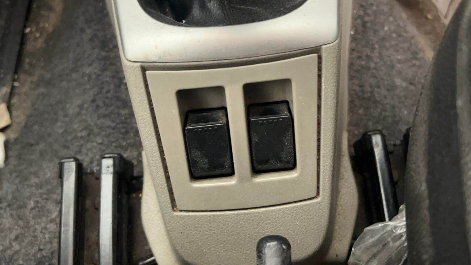 Used 2017 Maruti Suzuki Alto K10 VXi Petrol Manual top_features Power windows