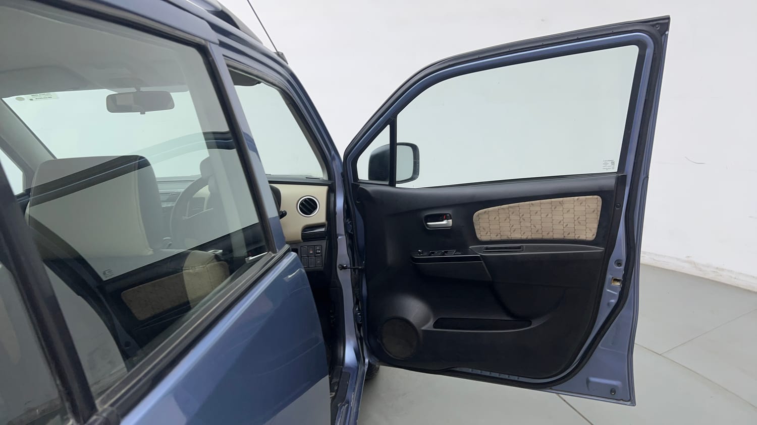 Used 2018 Maruti Suzuki Wagon R VXI Petrol Manual interior RIGHT FRONT DOOR OPEN VIEW