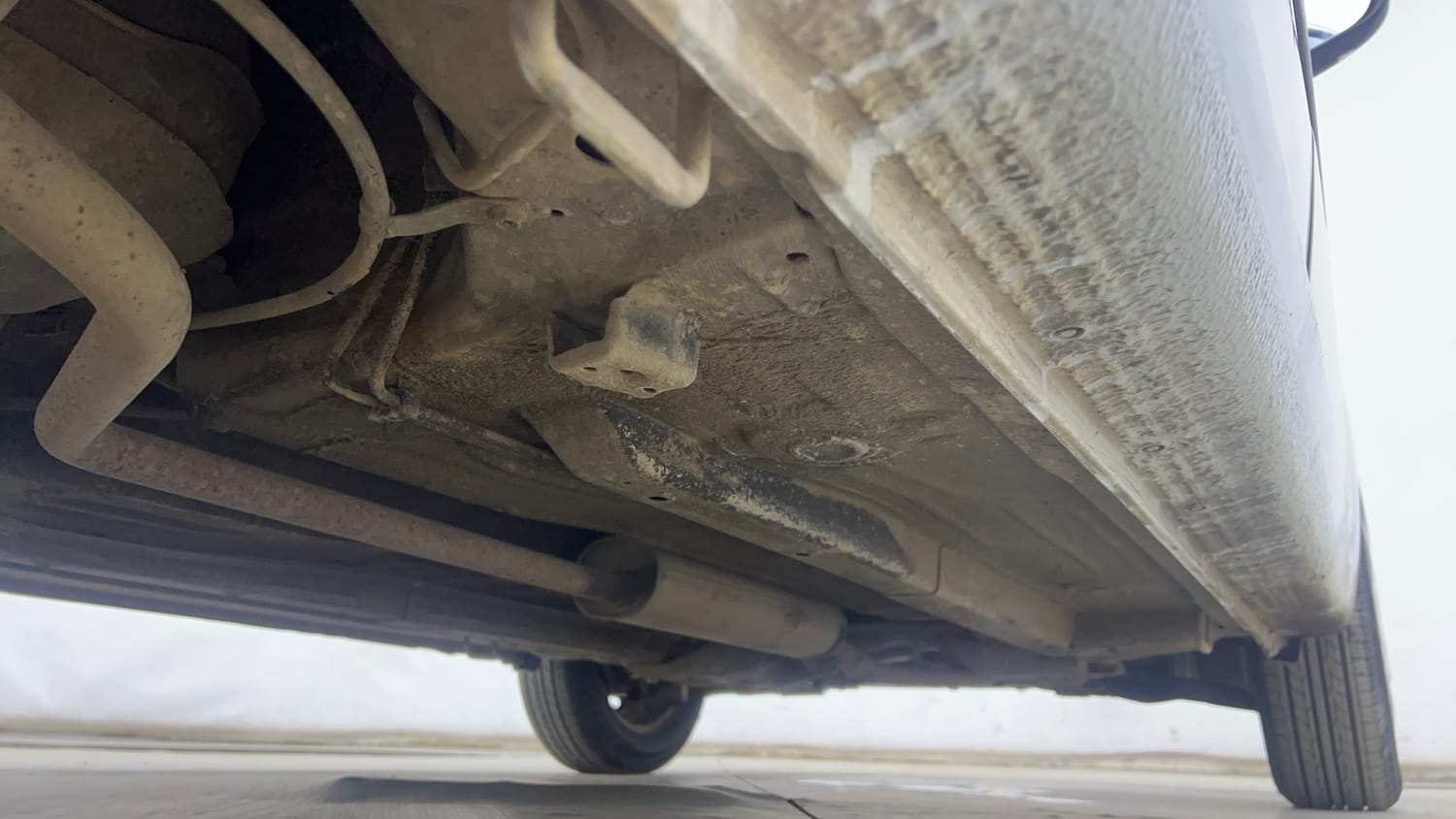 Used 2017 Maruti Suzuki Celerio VXi Petrol Manual extra REAR RIGHT UNDERBODY VIEW