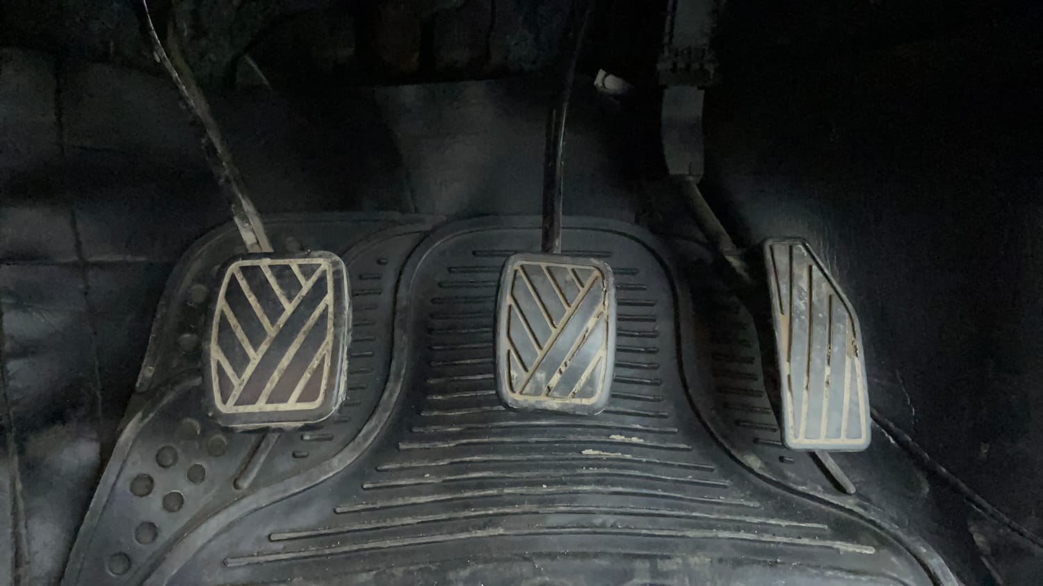 Used 2018 Maruti Suzuki Baleno Delta 1.2 Petrol Manual interior PEDALS VIEW