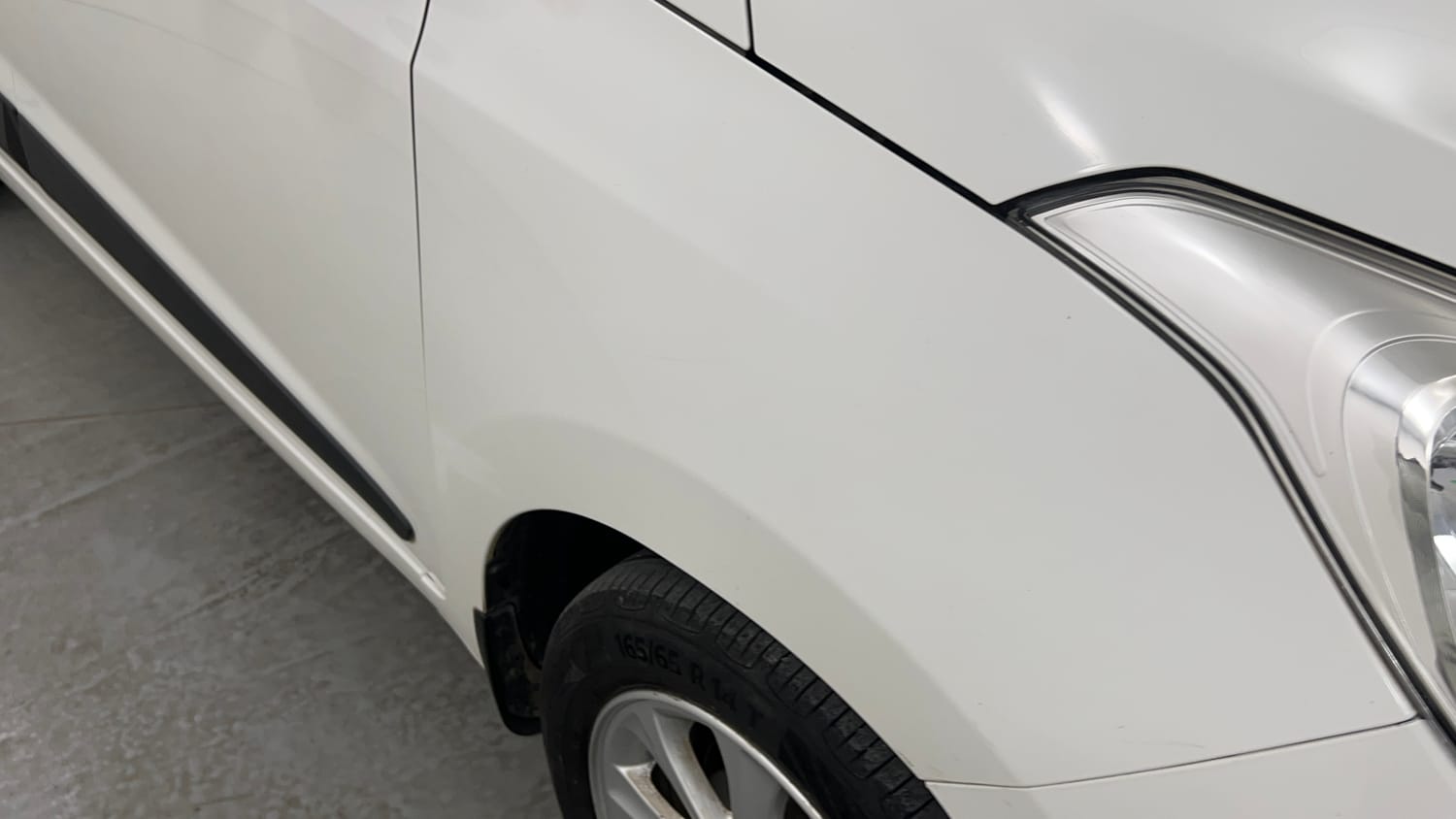 Used 2014 Hyundai Grand i10 Asta AT 1.2 Kappa VTVT Petrol Automatic dents MINOR SCRATCH